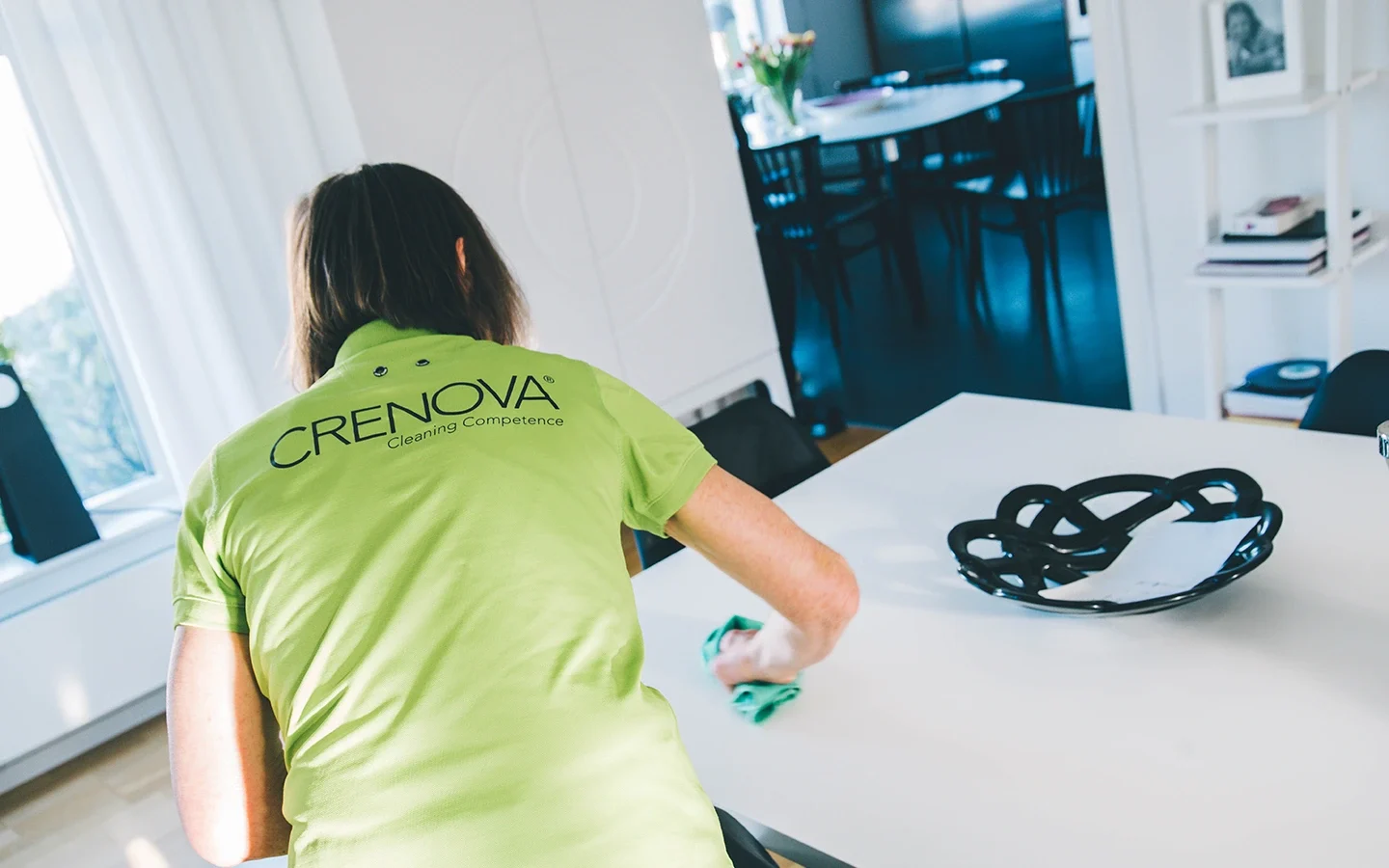 Hemstädare från Crenova